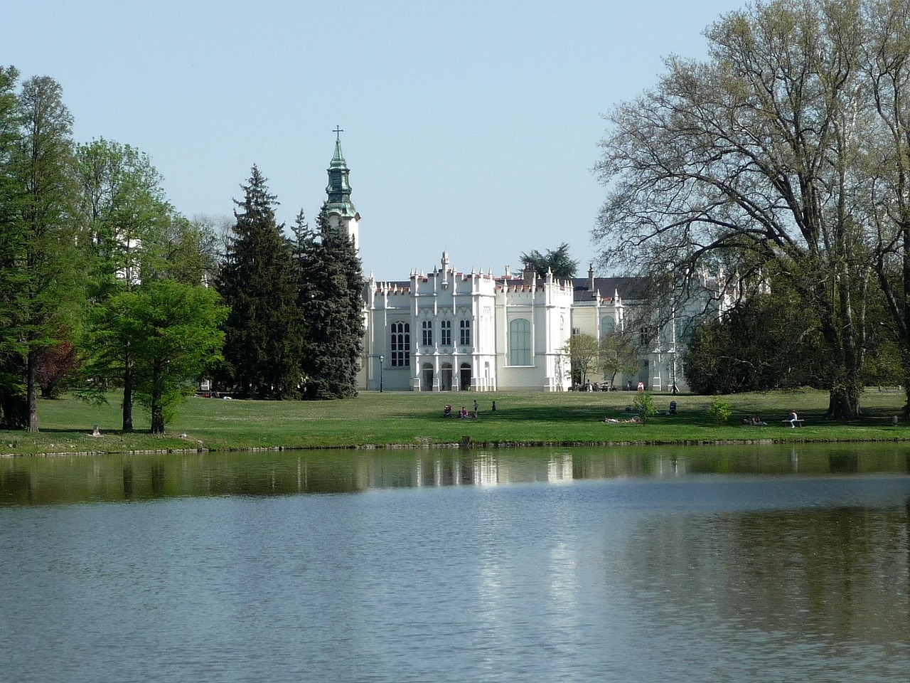 KASTÉLY-KÖR III.