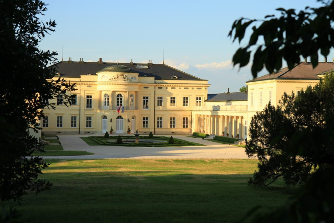 KASTÉLY-KÖR III.